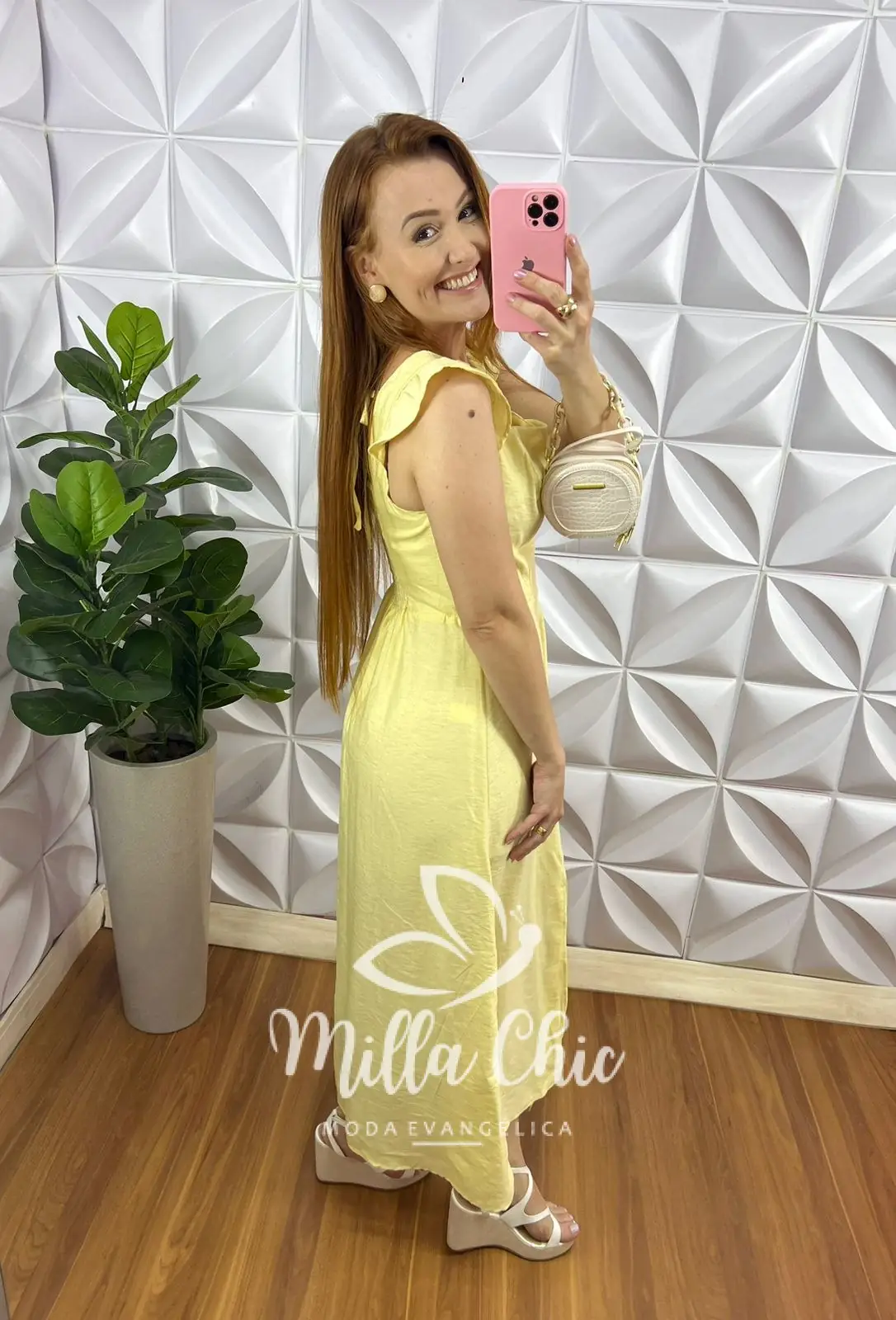 Vestido Cambraia de Linho Com Bojo Manga Babadinho Aline – Manteiga – Milla Chic Vestido Cambraia de Linho Com Bojo Manga Babadinho Aline - Manteiga - Milla Chic