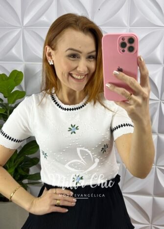 Blusa Tricot Com Bordado Floral Viviane - Branca - Milla Chic