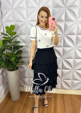 Blusa Tricot Com Bordado Floral Viviane - Branca - Milla Chic