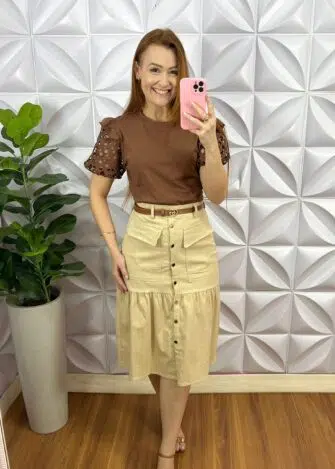 Saia Sarja Com Elastano Com Botões Funcionais Dourado Lenir - Areia - Milla Chic