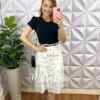 Milla Chic - millachic com br saia sarja com elastano com botoes funcionais dourado lenir marrom copia Saia Sarja Com Elastano Com Botões Funcionais Dourado Lenir - Branca - Milla Chic