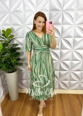 Vestido No Viscolinho Mídi Lastex Nas Costas Mariele - Preto - Milla Chic