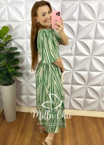 Vestido No Viscolinho Mídi Lastex Nas Costas Mariele - Preto - Milla Chic