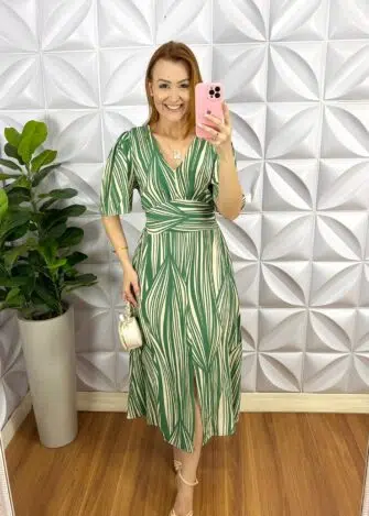 Vestido No Viscolinho Mídi Lastex Nas Costas Mariele - Preto - Milla Chic