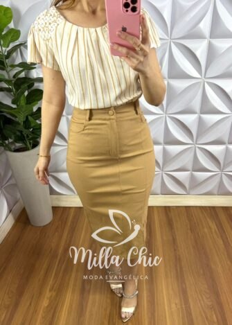 Blusa Cambraia De Linho Com Trançado no Ombro Listrada Caline - Nude - Milla Chic