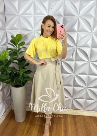Blusa Chiffon Encorpado Com Drapeados Na Gola Malu - Manteiga - Milla Chic