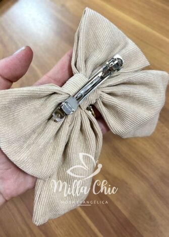 Laço Grande No Cotelê Karen - Areia - Milla Chic