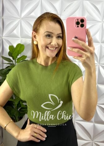 Saia Linho Com Pregas E Botão Raniele - Preta - Milla Chic