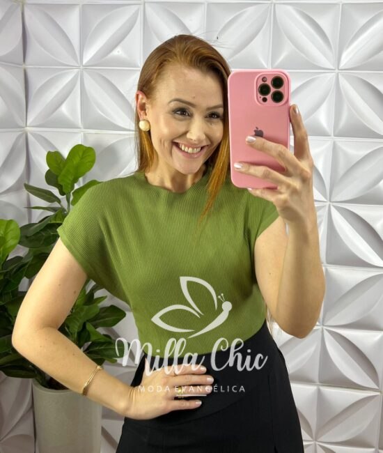 Saia Linho Com Pregas E Botão Raniele - Preta - Milla Chic