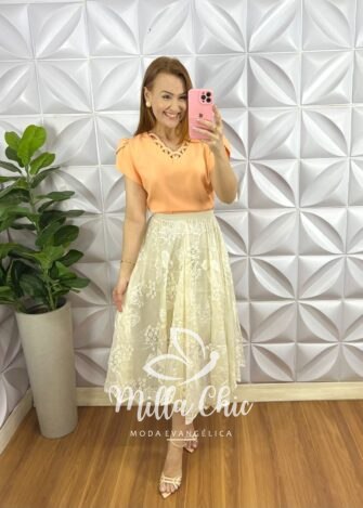 Saia Na Renda Mídi Toda Forrada Caimento Godê Layla - Creme - Milla Chic