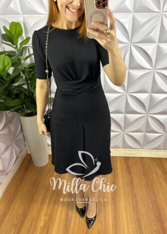 Vestido Anarruga Com Torção No Busto Lanna - Preto - Milla Chic