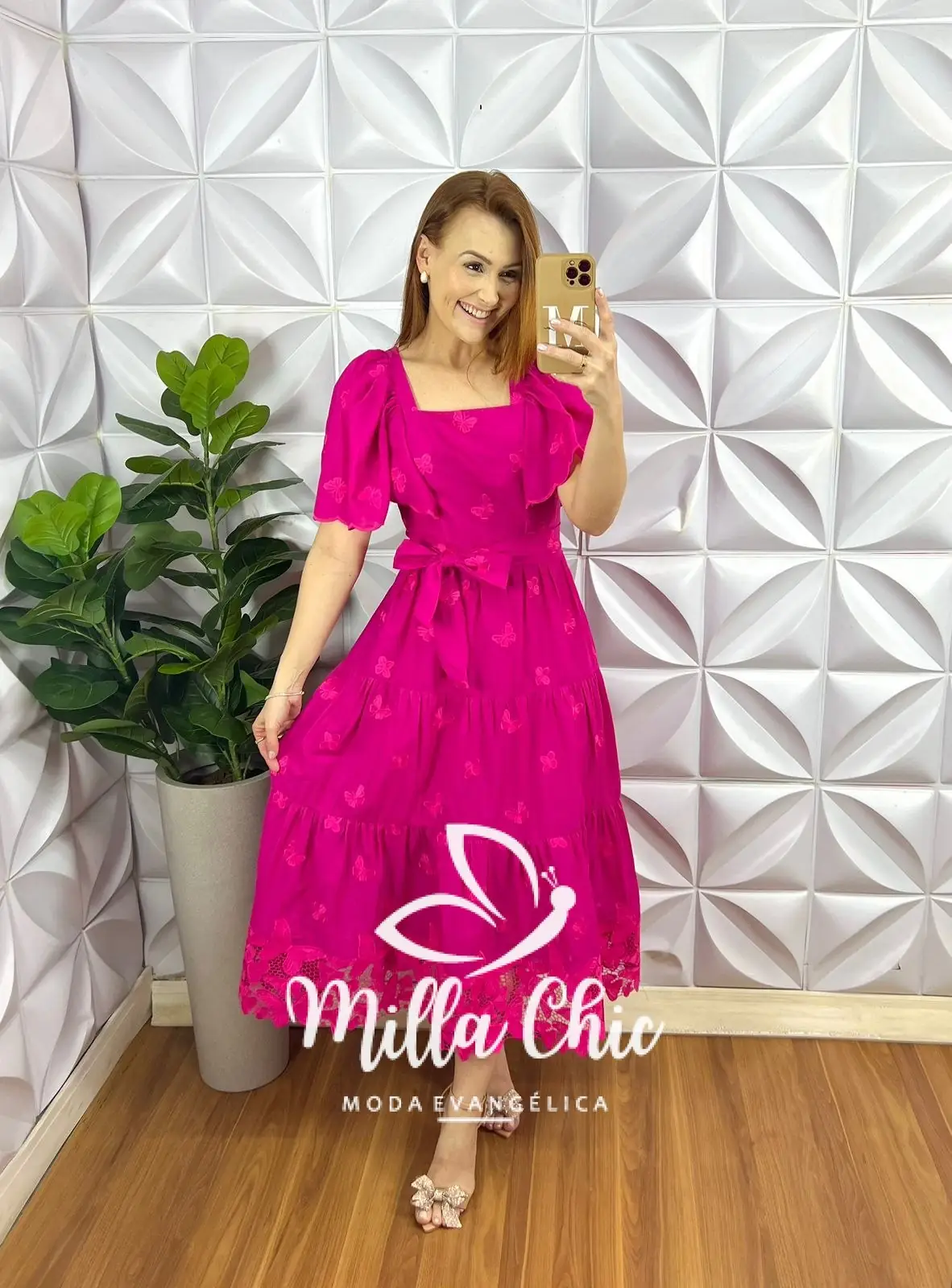 Vestido Lesie Bordado Manga Raglan Com Lastex Nas Costas Super Midi Três Marias Samara – Pink – Milla Chic Vestido Lesie Bordado Manga Raglan Com Lastex Nas Costas Super Midi Três Marias Samara - Pink - Milla Chic