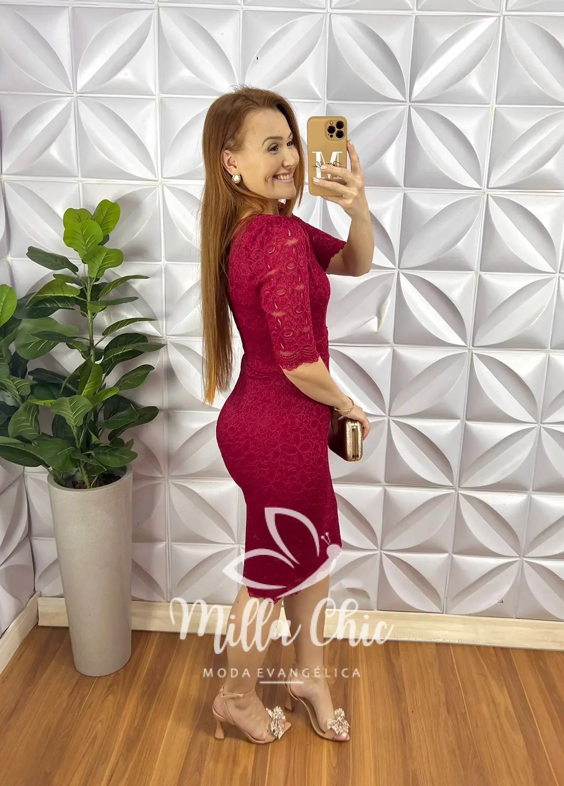 Vestido Renda Chantilly Decote Quadrado Manga 3/4 Tubinho Thayla – Vermelho – Milla Chic Vestido Renda Chantilly Decote Quadrado Manga 3/4 Tubinho Thayla - Vermelho - Milla Chic