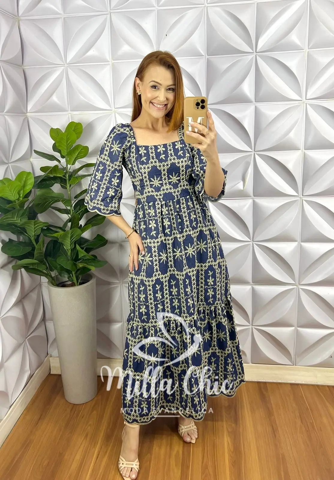 Vestido Jeans Bordado Manga 3/4 Decote Quadrado Longo Com Babada Na Barra Silene – Jeans Escuro – Milla Chic Vestido Jeans Bordado Manga 3/4 Decote Quadrado Longo Com Babada Na Barra Silene - Jeans Escuro - Milla Chic