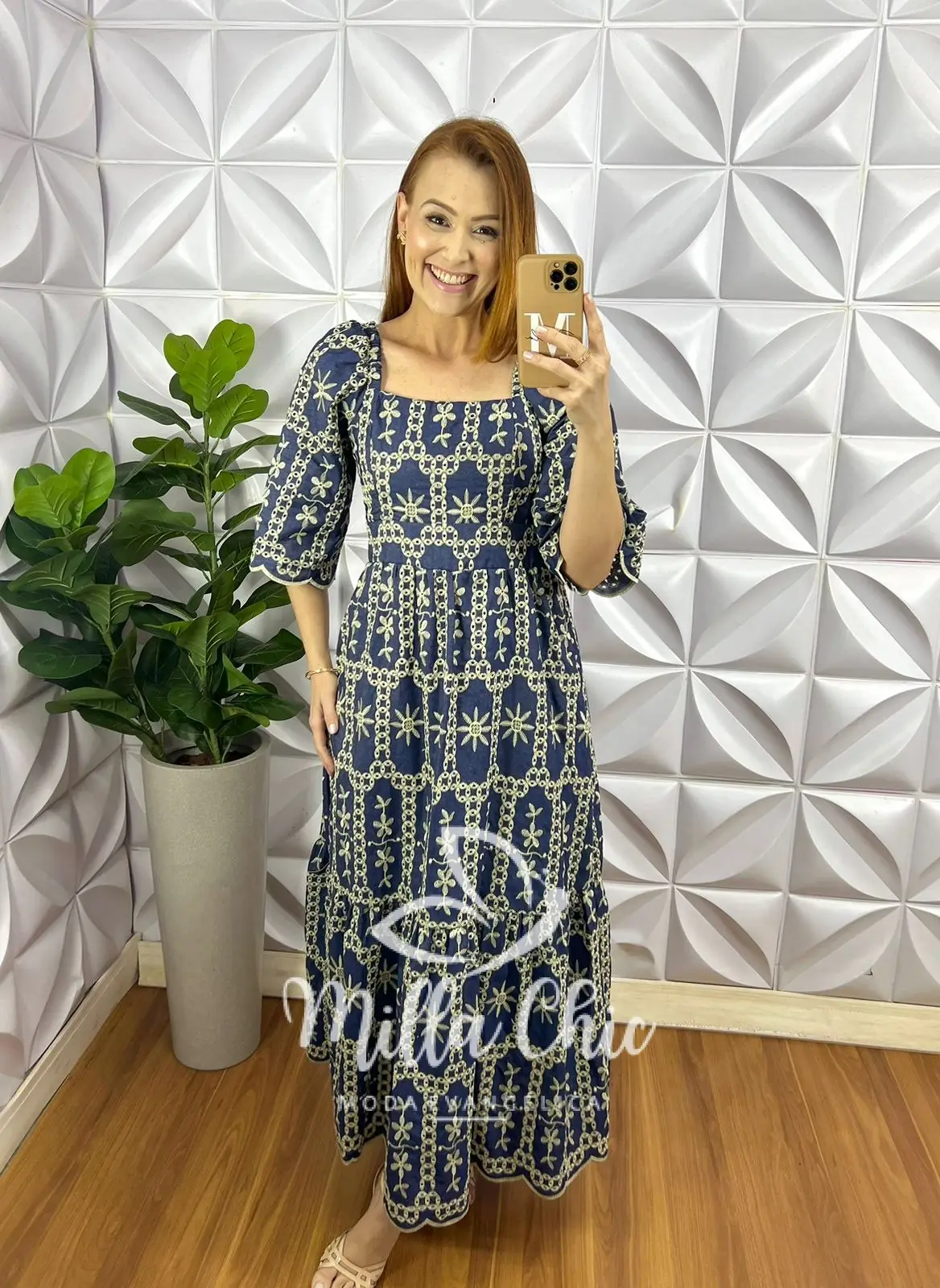 Vestido Jeans Bordado Manga 3/4 Decote Quadrado Longo Com Babada Na Barra Silene – Jeans Escuro – Milla Chic Vestido Jeans Bordado Manga 3/4 Decote Quadrado Longo Com Babada Na Barra Silene - Jeans Escuro - Milla Chic