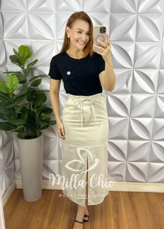 Blusa Com Aplicação de Flor No Viscolycra Florença - Preta - Milla Chic