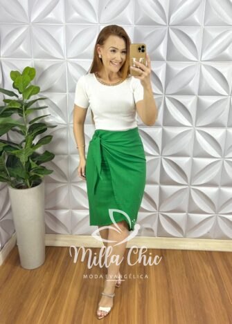 Blusa Tricot Modal Gola U Com Colar Corrente Dourada Estilo Crooped Larissa - Branca - Milla Chic