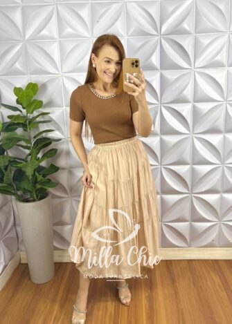 Blusa Tricot Modal Gola U Com Colar Corrente Dourada Estilo Crooped Larissa - Marrom - Milla Chic