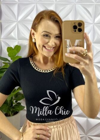 Blusa Tricot Modal Gola U Com Colar Corrente Dourada Estilo Crooped Larissa - Preto - Milla Chic