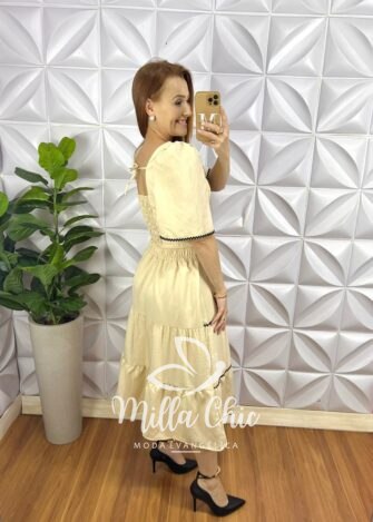 Milla Chic - millachic com br conjunto alfaiataria marrant manga 34 com detalhe de vies midi saia tres marias camille areia 2 Conjunto Alfaiataria Marrant Manga 3/4 Com Detalhe De Viés Mídi Saia Três Marias Camille - Areia - Milla Chic
