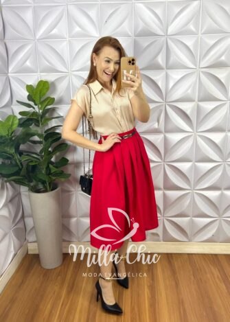 Saia Alfaiataria Com Pregas Estilo Colegial Zíper Nas Costa Cinto Fivela Dourada Alice - Vermelha - Milla Chic