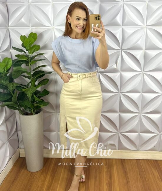 Saia Jeans Sarjada Midi Com Fenda Lateral Cinto com Detalhes Dourado Carla - Off - Milla Chic