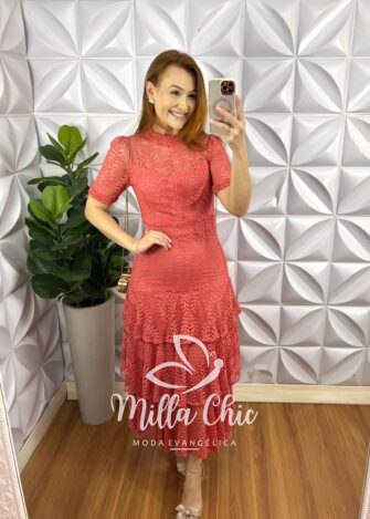 Vestido Renda Chantilly Gola Alta Com Babados Louise - Pêssego - Milla Chic