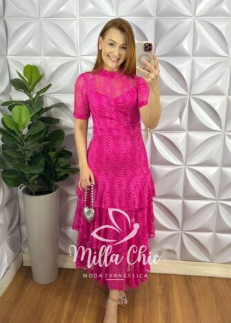 Vestido Renda Chantilly Gola Alta Com Babados Louise - Pink - Milla Chic
