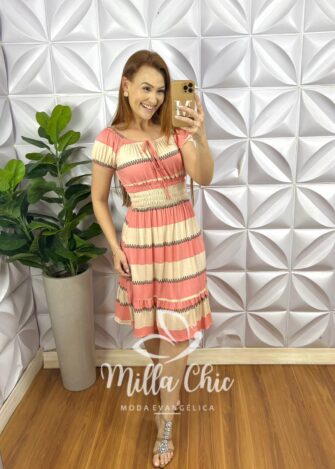 Vestido Viscolycra Decote Com Elastico Lastex Na Cintura Curto Com Babado Na Barra Maria - Rosa e Creme - Milla Chic