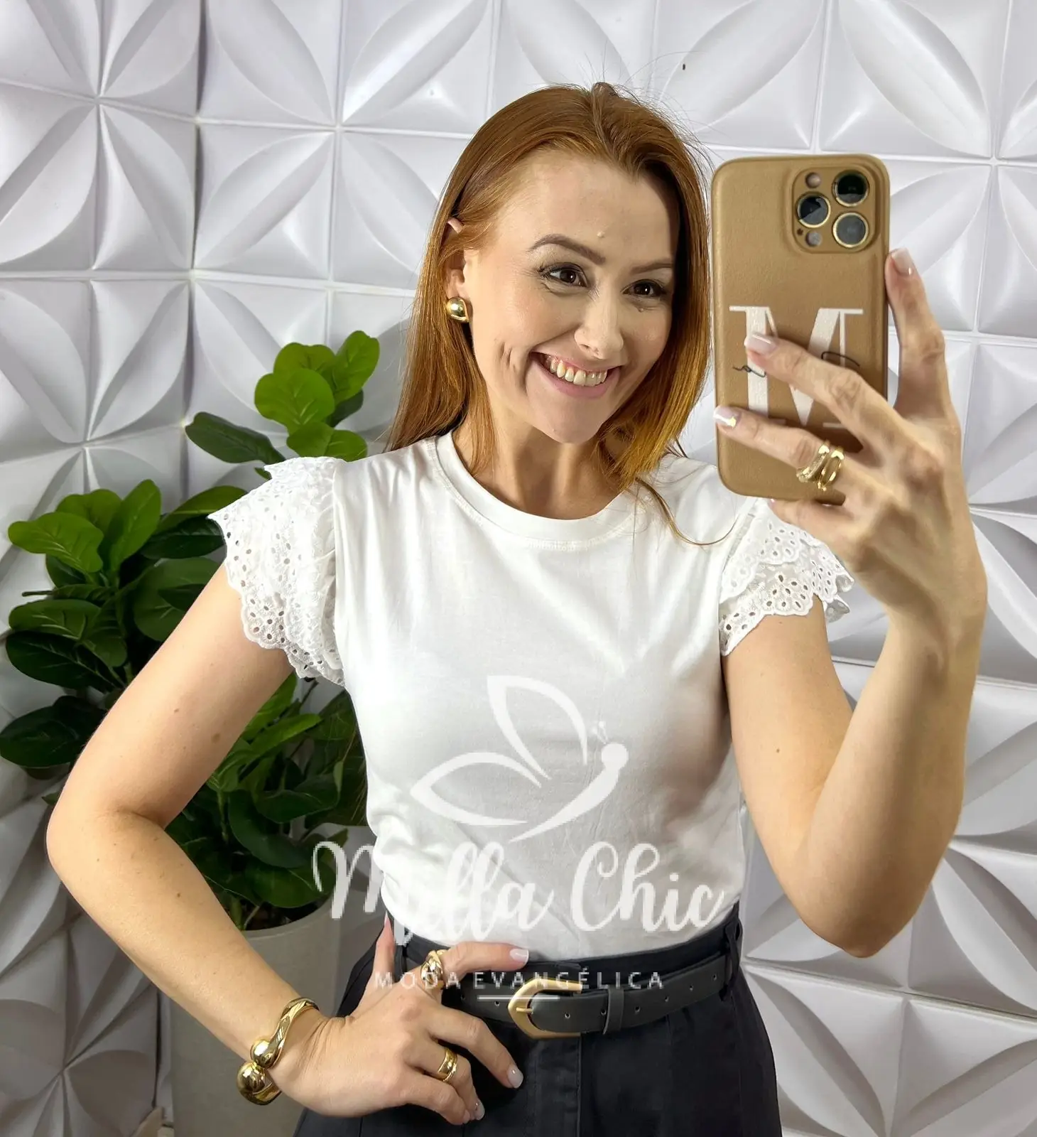 Saia Sarja Com Elastano Evase Mídi Com Recortes e Cinto Corine – Preta – Milla Chic Saia Sarja Com Elastano Evase Mídi Com Recortes e Cinto Corine - Preta - Milla Chic