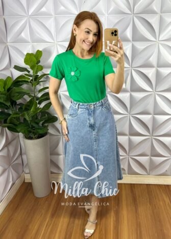 Blusa Com Aplicação de Flor No Viscolycra Florença - Verde - Milla Chic