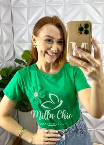 Blusa Com Aplicação de Flor No Viscolycra Florença - Verde - Milla Chic