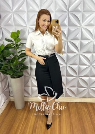 Blusa Tricot Modal Com Gola Marcada Aplicação de Flores Bordadas Holambra - Verde - Milla Chic