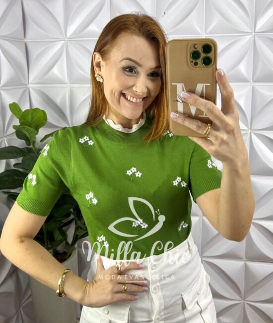 Blusa Tricot Modal Com Trabalhado na Gola e Bordados Floral Polônia - Verde - Milla Chic