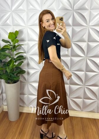 Blusa Tshirt Malha De Algodão Com Aplicação de Laços de Perola Zilda - Preta - Milla Chic