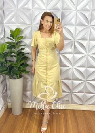 Chemise LInho Com Botões Mídi Evase Com Babado Na Barra Lavinia - Cru - Milla Chic