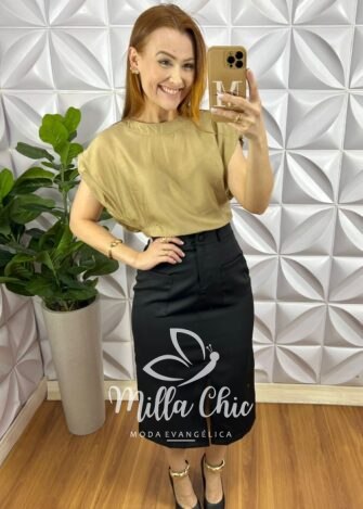 Milla Chic - millachic com br saia alfaiataria midi reta com bolsos e fenda frontal celina preta 4 Saia Alfaiataria Mídi Reta Com Bolsos e Fenda Frontal Celina - Preta - Milla Chic