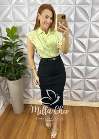 Saia Sarja Com Elastano Mídi Fenda Lateral Nice - Preta - Milla Chic