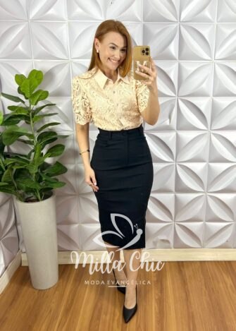 Saia Sarja Com Elastano Mídi Fenda Lateral Nice - Preta - Milla Chic