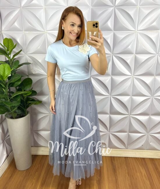 Saia Tule Longa Com Aplicação de Strass Toda Forrada Com Elástico Na Cintura Clara - Off - Milla Chic