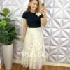 Saia Tule Longa Com Aplicação de Strass Toda Forrada Com Elástico Na Cintura Clara - Off - Milla Chic