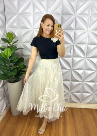 Saia Tule Longa Com Aplicação de Strass Toda Forrada Com Elástico Na Cintura Clara - Off - Milla Chic
