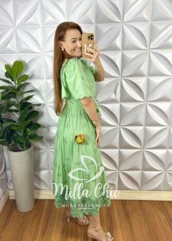 Vestido Lesie Bordado Manga Raglan Com Lastex Nas Costas Super Midi Três Marias Samara - Pistache - Milla Chic