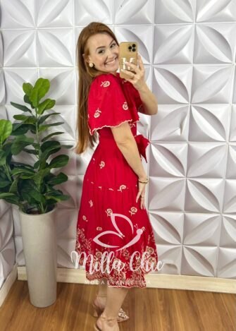 Vestido Lesie Bordado Manga Raglan Com Lastex Nas Costas Super Mídi Três Marias Samara - Vermelho - Milla Chic