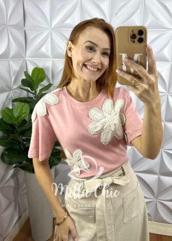 Blusa Com Aplicação Crochê Rosa - Milla Chic