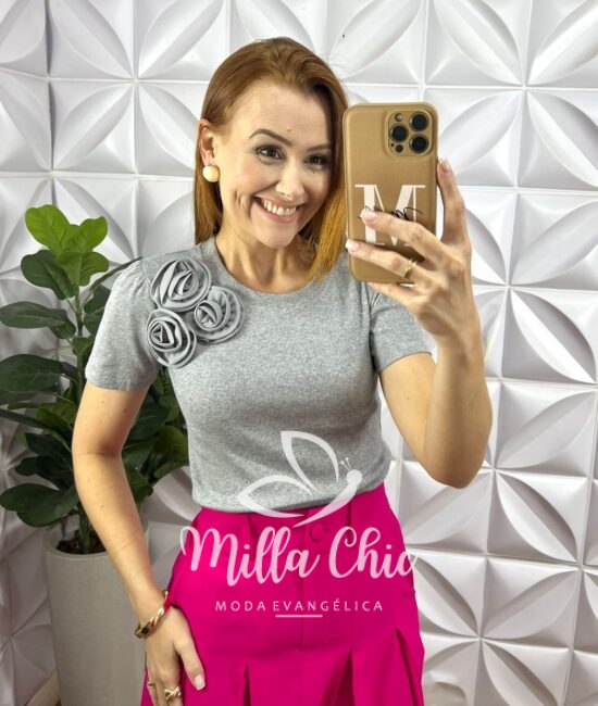 Blusa Flor Canelado De Viscose - Cinza - Milla Chic