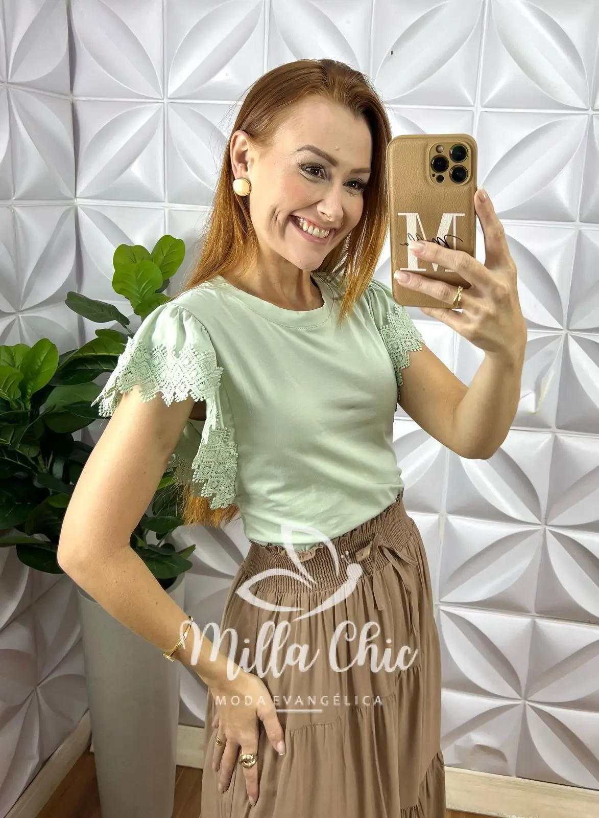 Blusa Athenas Em Malha Com Manga Guipper – Verde – Milla Chic Blusa Athenas Em Malha Com Manga Guipper - Verde - Milla Chic