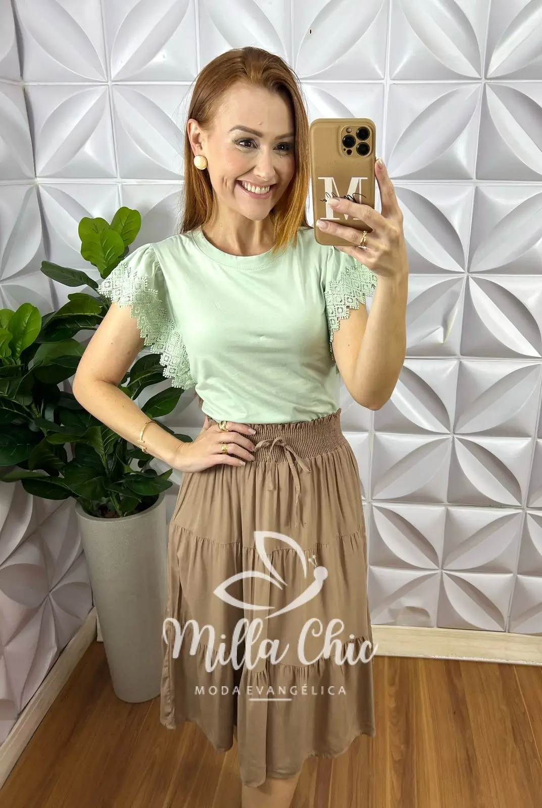 Blusa Athenas Em Malha Com Manga Guipper – Verde – Milla Chic Blusa Athenas Em Malha Com Manga Guipper - Verde - Milla Chic