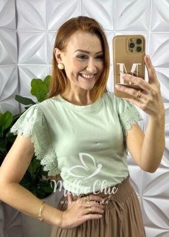 Blusa Athenas Em Malha Com Manga Guipper - Verde - Milla Chic
