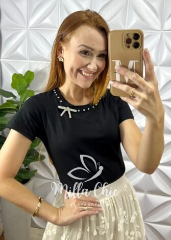 Blusa Rubi Com Broche Laço - Preto - Milla Chic